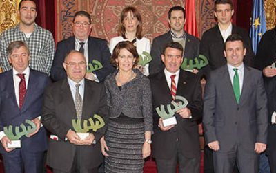 Navarra premia a los mejores deportistas en 2013, como Beatriz Recari y Carlota Ciganda