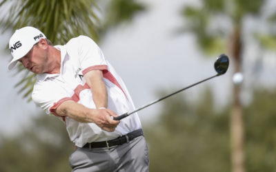 Nate Lashley hace 64 y toma control del Shell Championship