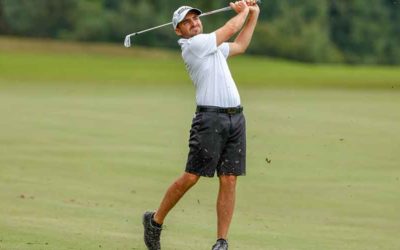 Andy Schönbaum (h) avanza en el US Mid-Amateur